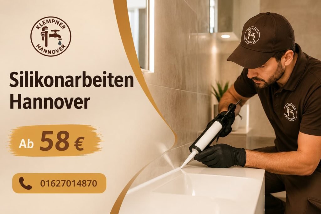 Professioneller Handwerker bei der Erneuerung von Fugen für saubere und langlebige Badezimmerabschlüsse