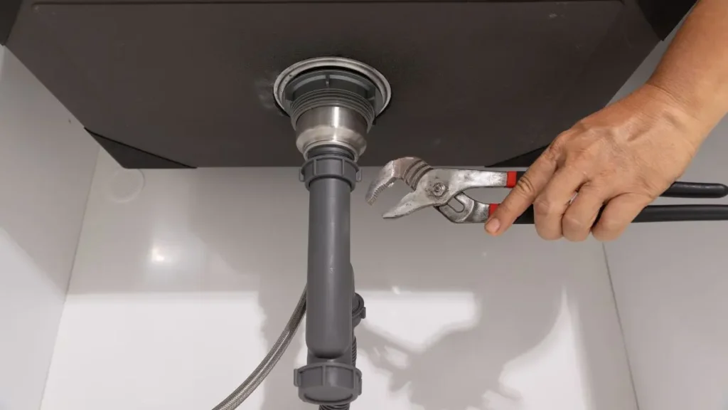 Sofort handeln bei Problemen: überprüfung abwasserleitungen